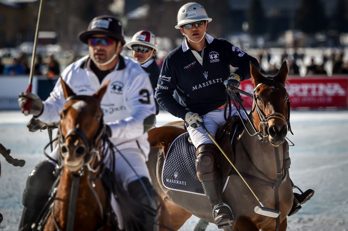 695440407TP088 Maserati Pol