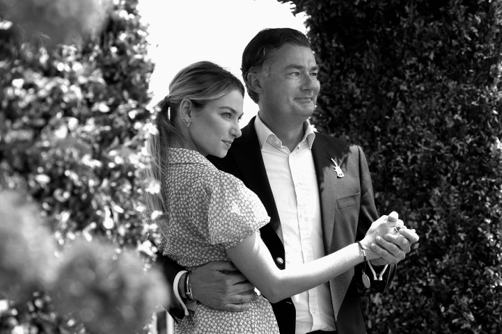 700065097 AJ 6020 5464635E69A57889F4E6756A1617D2D9