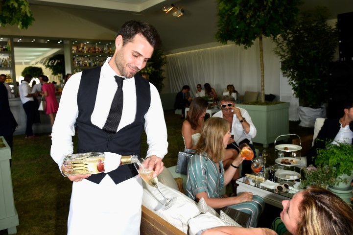 700065097 AJ 9256 FA543632738840CD5FC683E4F668E2FB